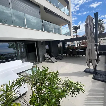 アパート Domus Aurea パラモス